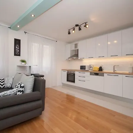 Apartment Mia